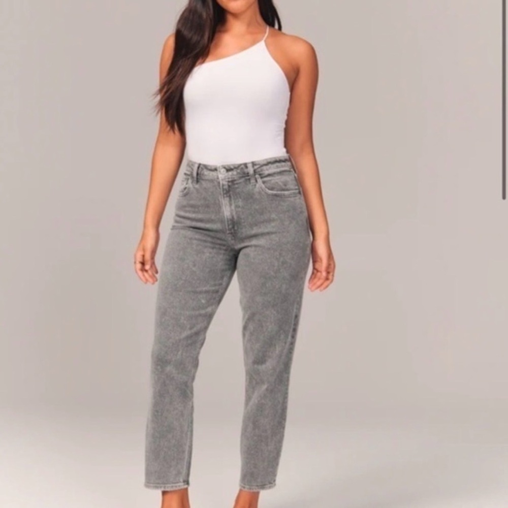 Abercrombie & Fitch Gray Acid Wash High Rise Mom Jeans 26 Short Y2K Grunge Boho